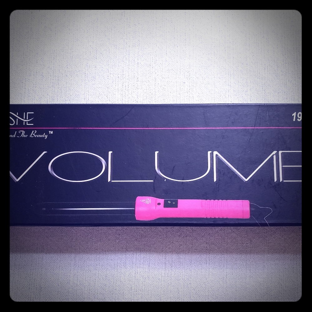 She Curling Wand by Beyond the Beauty